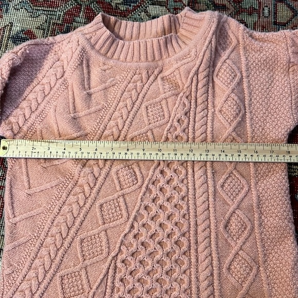 J.Crew pink crewneck cable-knit sweater - Picture 7 of 11